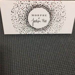 Morphe x Jaclyn Hill eyeshadow palette
